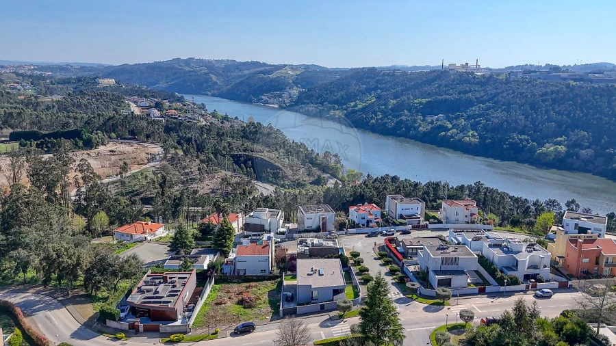 Moradia T3 para Venda em Gondomar (São Cosme), Valbom e Jovim Foto 3