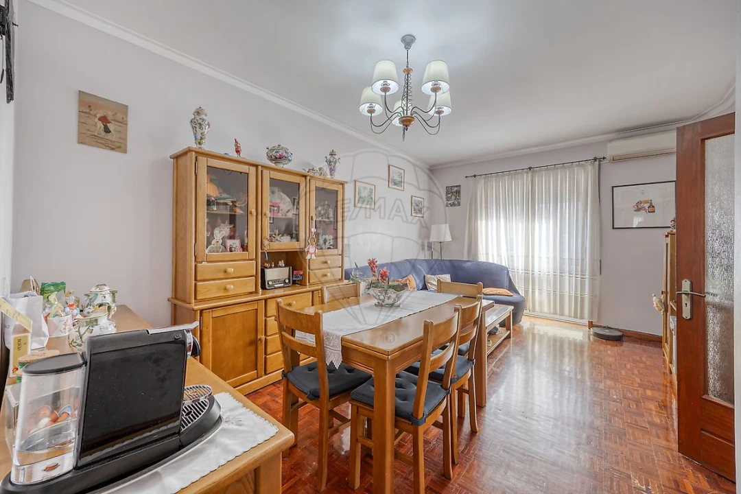 Apartamento T2 para Venda em Cedofeita, Santo Ildefonso, Sé, Miragaia, São Nicolau e Vitória Foto 9