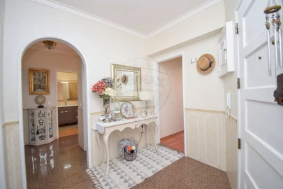 Apartamento T3 para Venda em Almargem do Bispo, Pêro Pinheiro e Montelavar