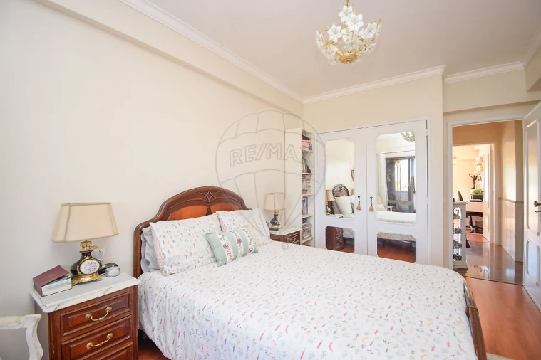 Apartamento T3 para Venda em Almargem do Bispo, Pêro Pinheiro e Montelavar Foto 3