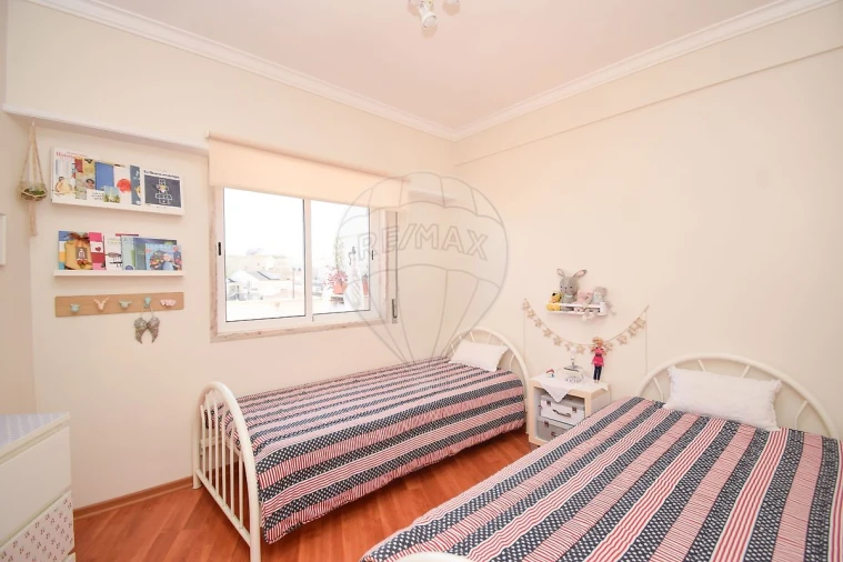 Apartamento T3 para Venda em Almargem do Bispo, Pêro Pinheiro e Montelavar Foto 16