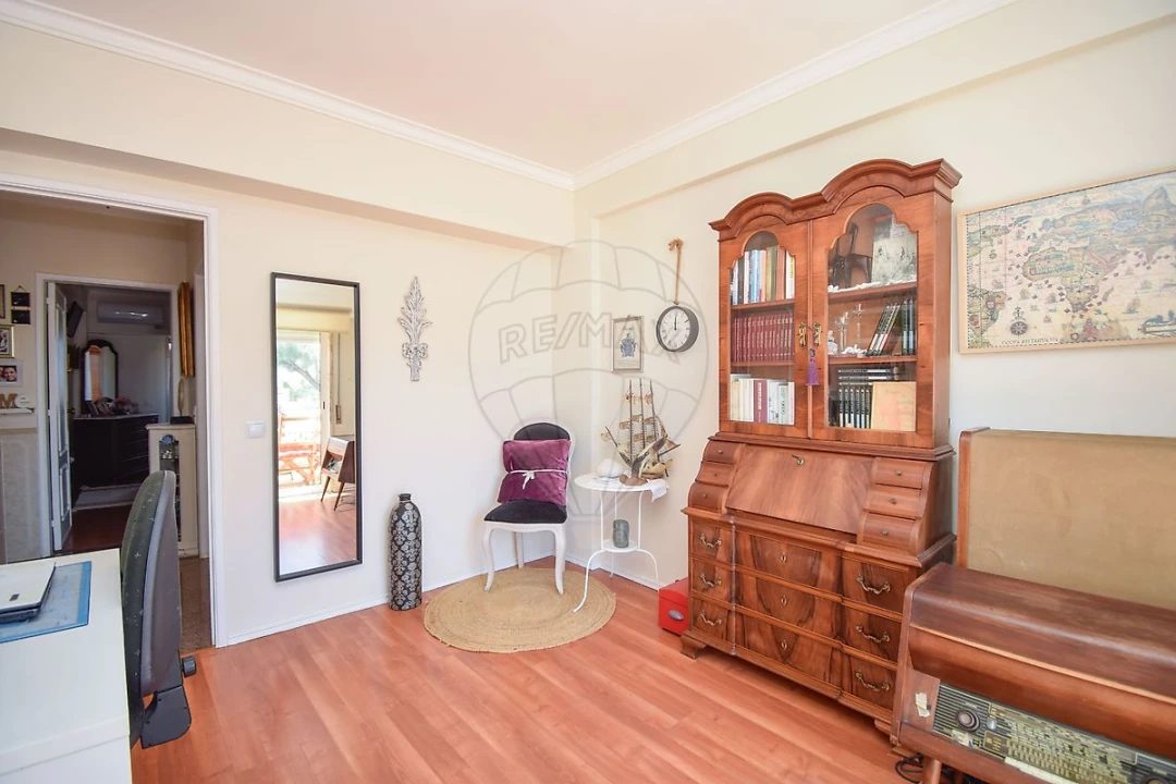 Apartamento T3 para Venda em Almargem do Bispo, Pêro Pinheiro e Montelavar Foto 6
