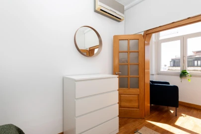 Apartamento T2 para Venda em Campo de Ourique