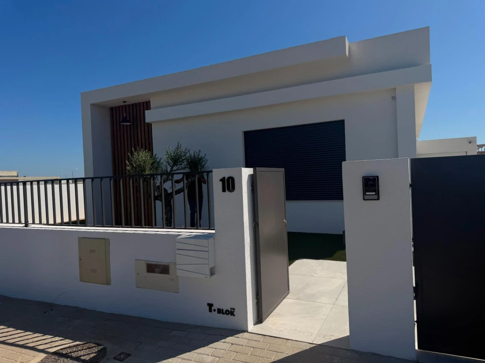 Moradia T3 para Venda em União das Freguesias de Setúbal Foto 2