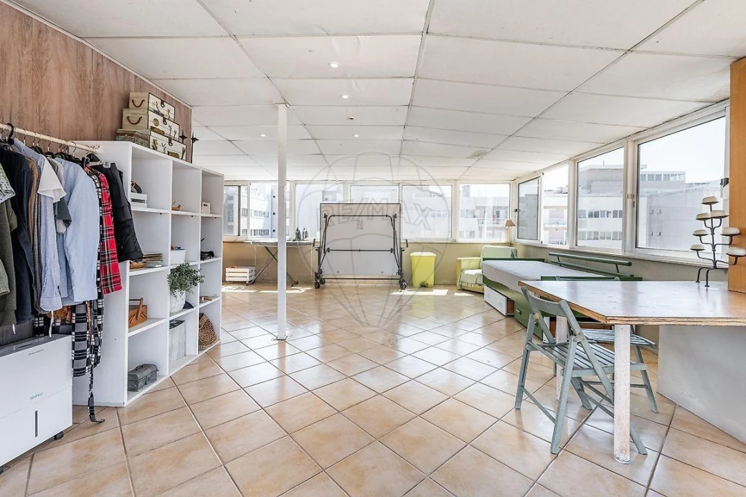 Apartamento T4 para Venda em Ferreiros e Gondizalves Foto 18