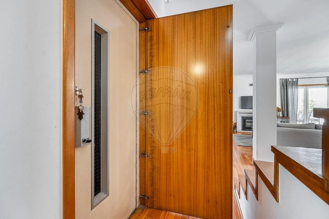 Apartamento T4 para Venda em Ferreiros e Gondizalves Foto 3