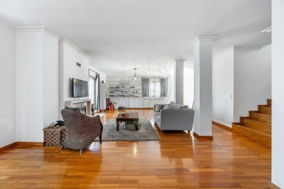 Apartamento T4 para Venda em Ferreiros e Gondizalves