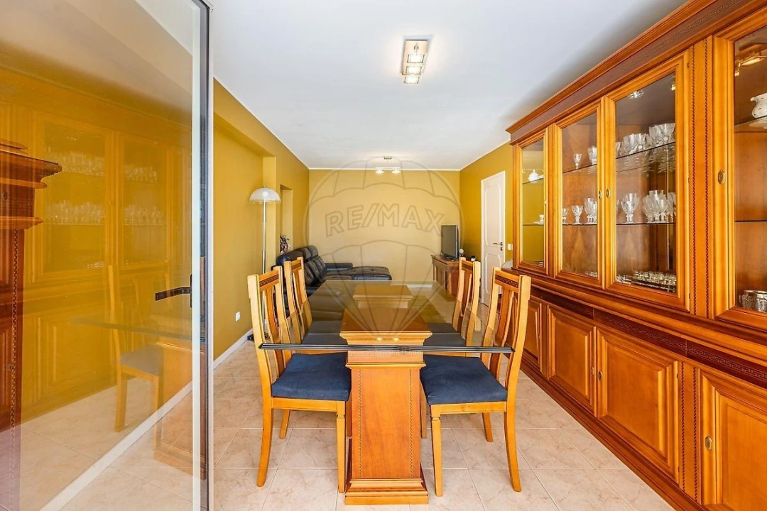 Apartamento T3 para Venda em Paranhos Foto 19
