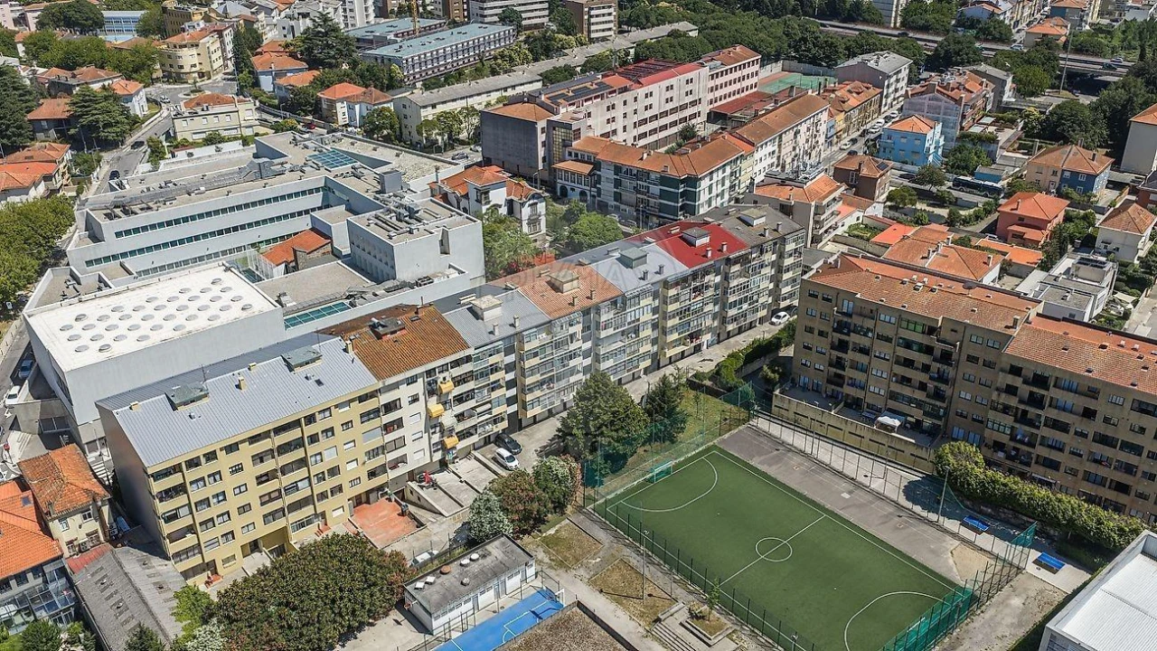 Apartamento T3 para Venda em Paranhos Foto 27