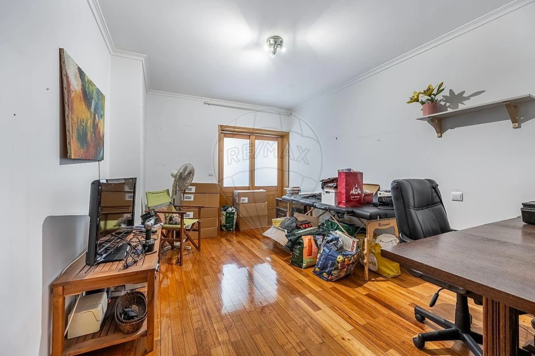 Apartamento T4 para Venda em Ferreiros e Gondizalves Foto 12
