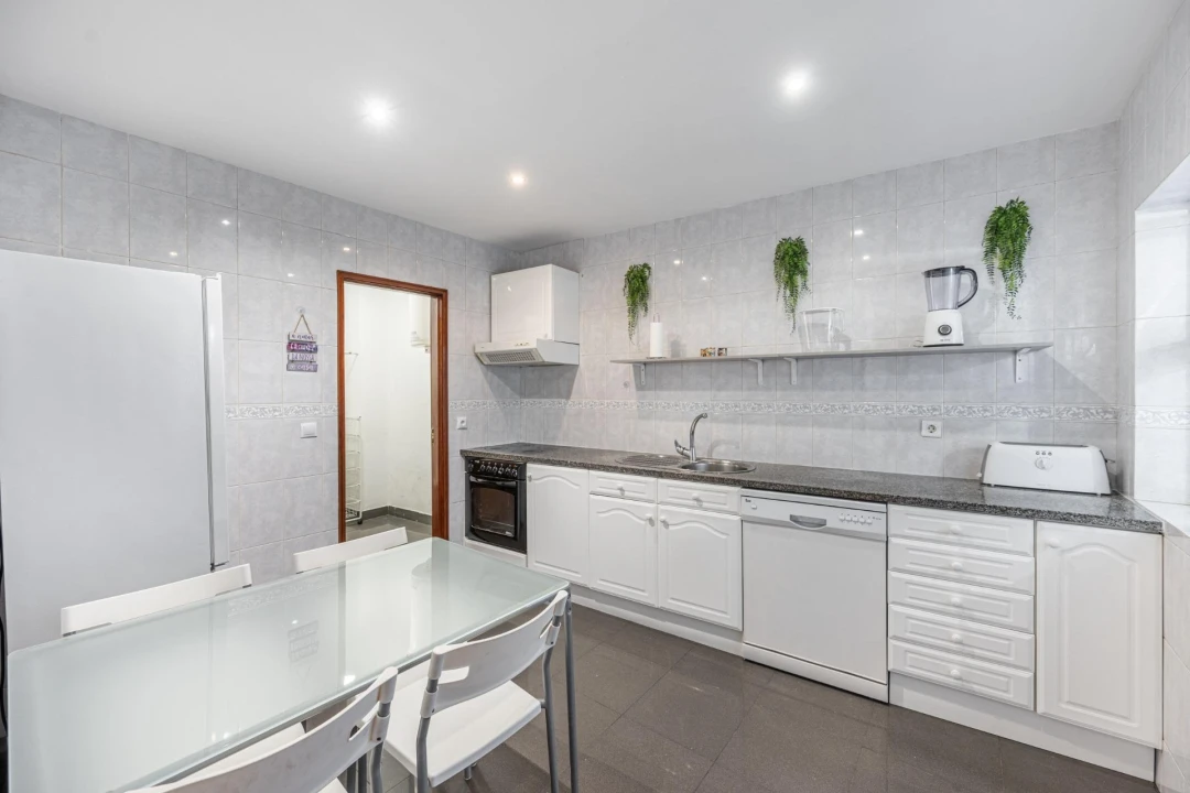 Apartamento T3 para Venda em Canidelo Foto 3