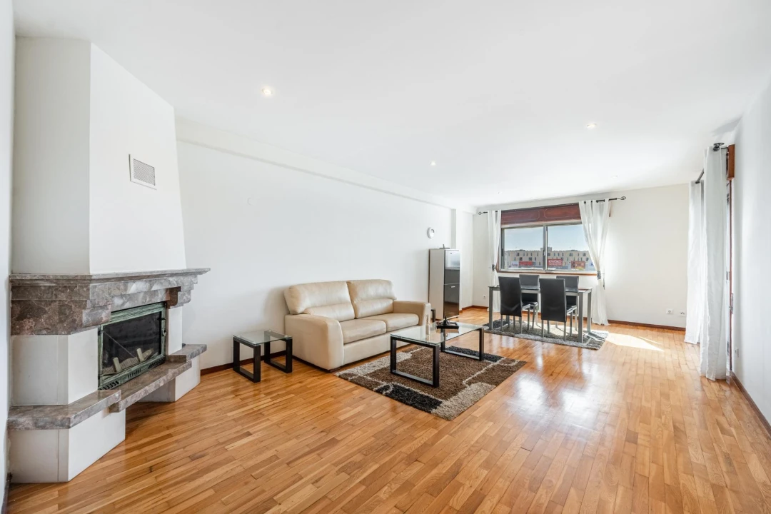 Apartamento T3 para Venda em Canidelo Foto 5