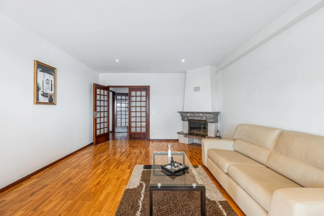 Apartamento T3 para Venda em Canidelo Foto 6