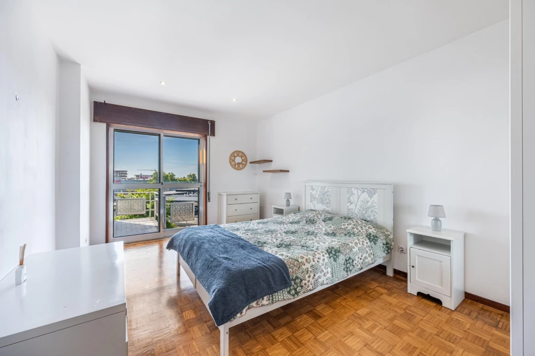 Apartamento T3 para Venda em Canidelo Foto 9