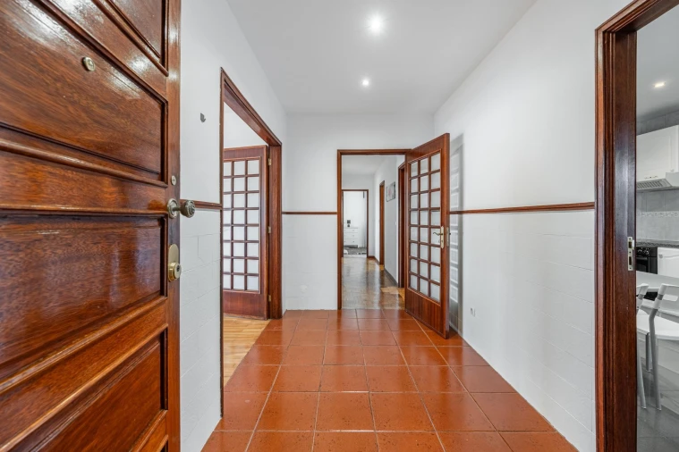 Apartamento T3 para Venda em Canidelo Foto 2