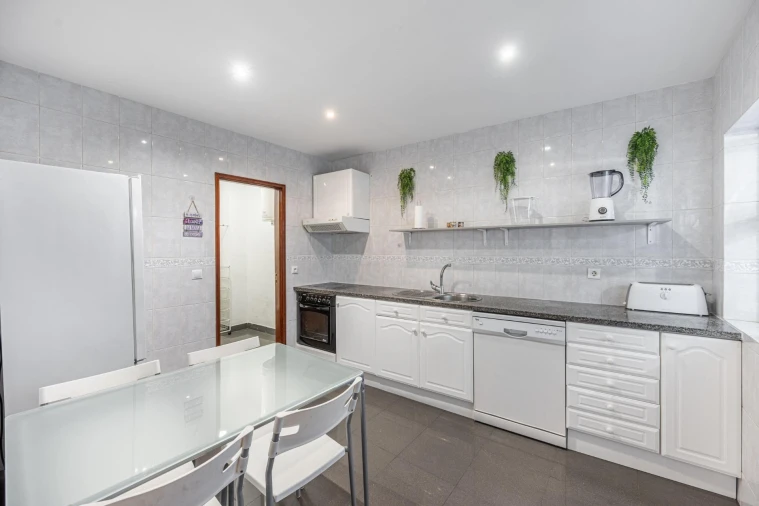 Apartamento T3 para Venda em Canidelo Foto 3