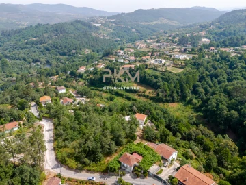 Terreno para Venda em Vila Chã do Marão