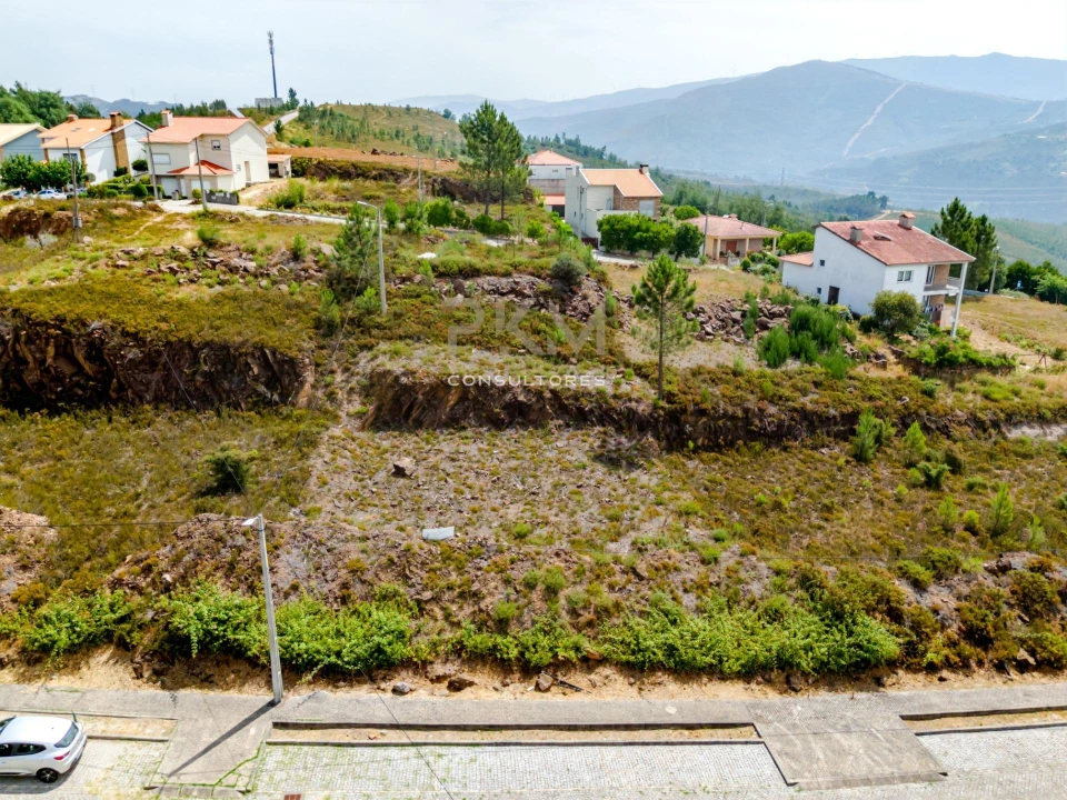 Terreno para Venda em Fridão Foto 14