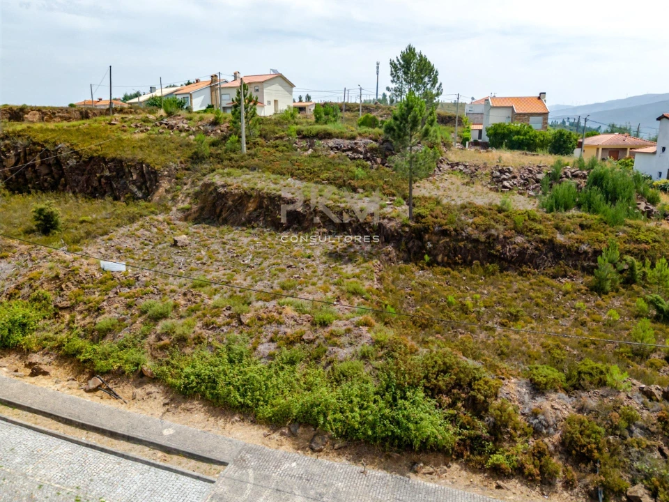 Terreno para Venda em Fridão Foto 19