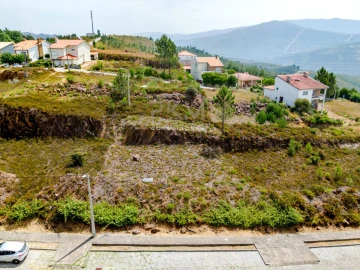 Terreno para Venda em Fridão