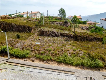Terreno para Venda em Fridão