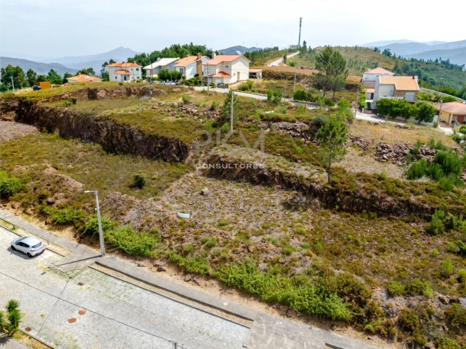 Terreno para Venda em Fridão Foto 13