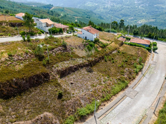 Terreno para Venda em Fridão Foto 25