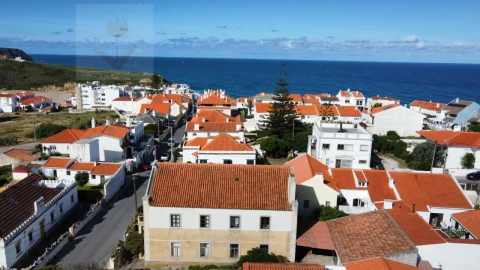 Moradia T7 para Venda em Colares