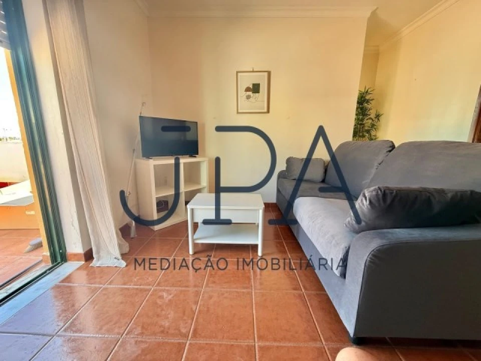 Apartamento T1 para Venda em Altura Foto 5