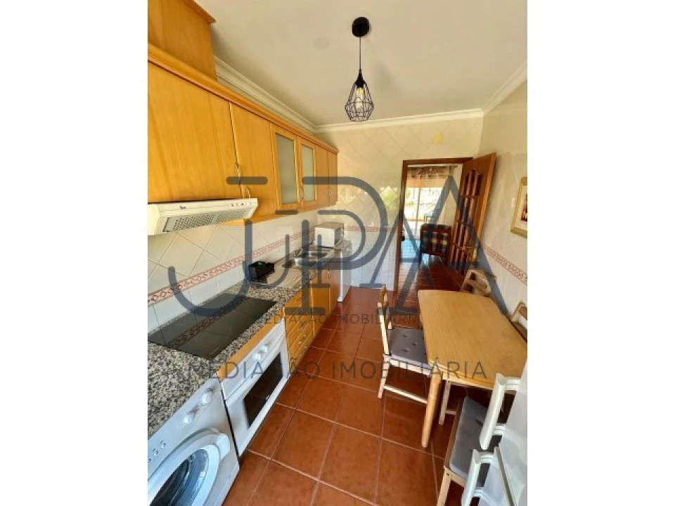 Apartamento T1 para Venda em Altura Foto 6