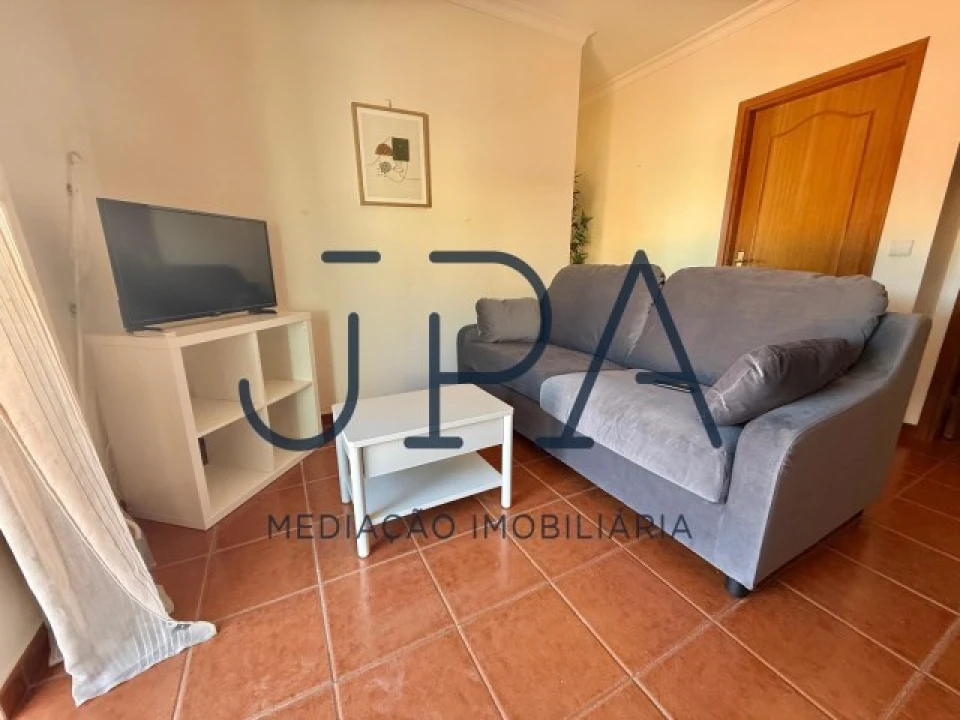Apartamento T1 para Venda em Altura Foto 8