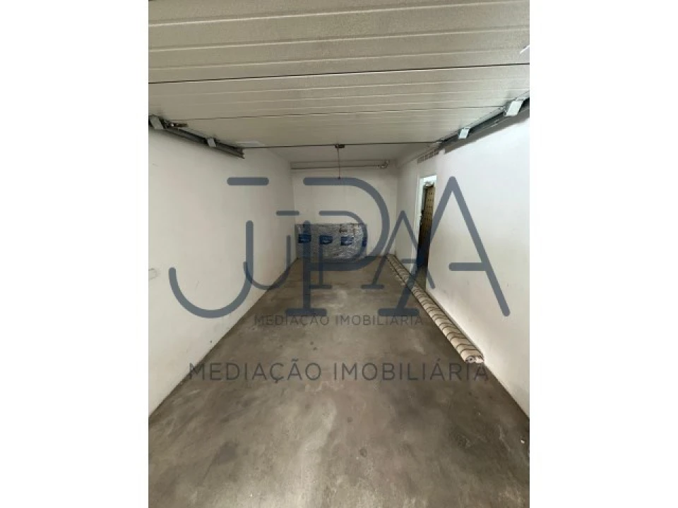 Apartamento T1 para Venda em Altura Foto 22