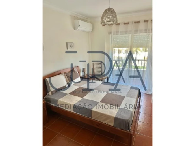Apartamento T1 para Venda em Altura Foto 3