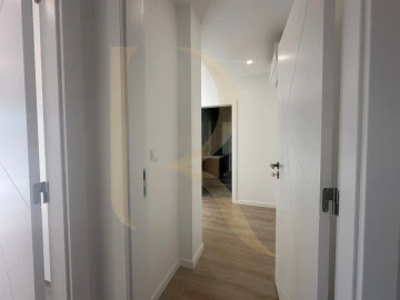 Moradia T4 para Venda em Fernao Ferro