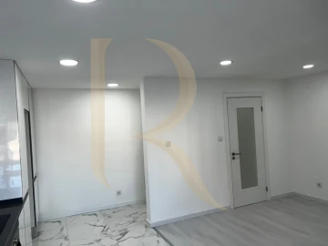 Apartamento T3 para Venda em Laranjeiro e Feijó
