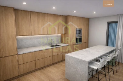 Apartamento T2 para Venda em Faro (Sé e São Pedro)