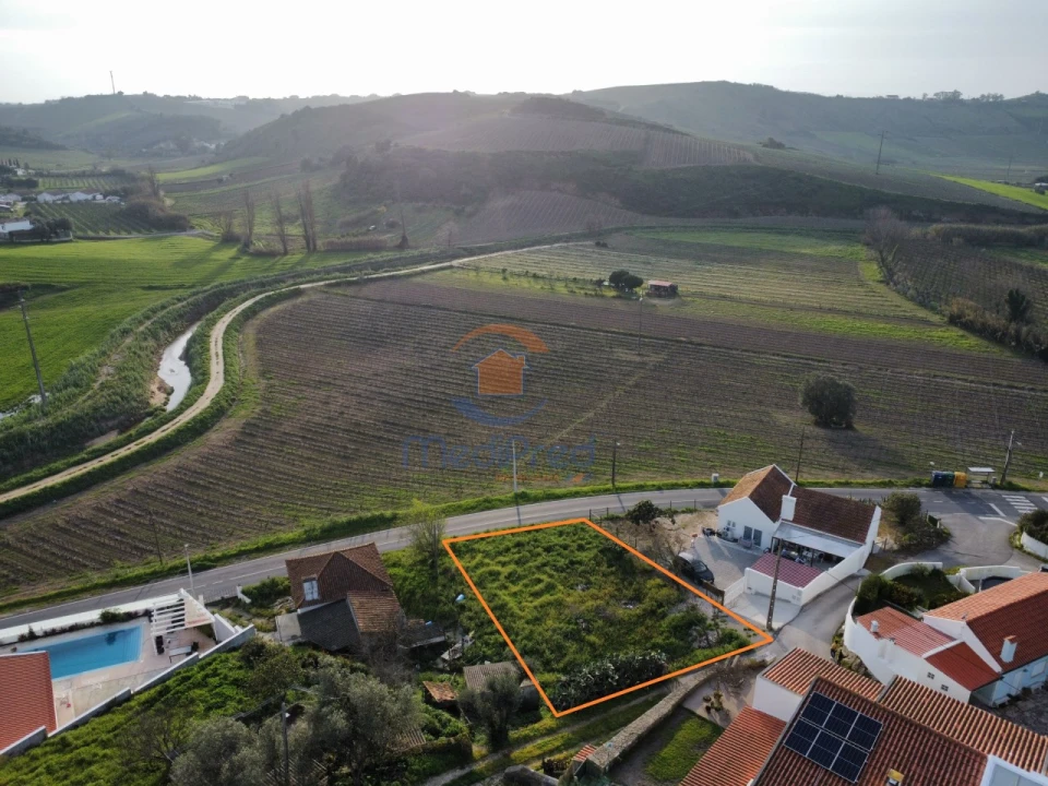 Terreno para Venda em Santa Maria, São Pedro e Matacães Foto 1