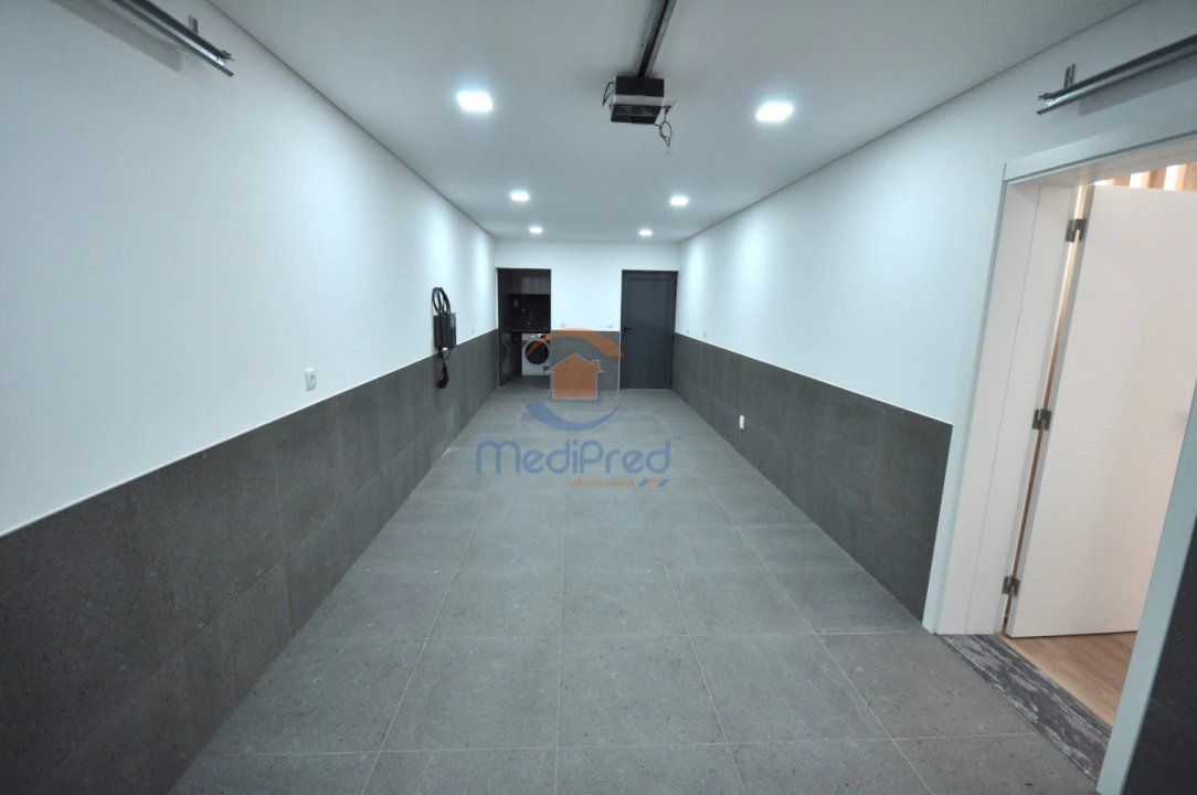 Moradia T4 para Venda em Loures Foto 17
