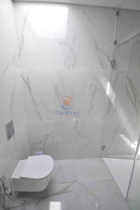 Moradia T4 para Venda em Loures