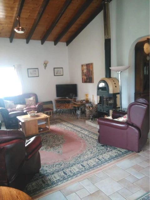Moradia T3 para Venda em Santa Catarina da Fonte do Bispo