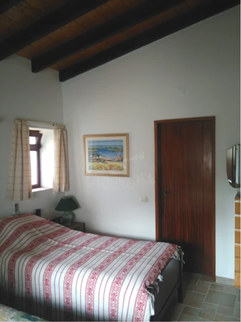 Moradia T3 para Venda em Santa Catarina da Fonte do Bispo