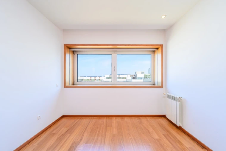 Apartamento T3 para Arrendamento em Arcozelo Foto 18