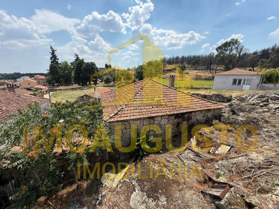 Moradia T3 para Venda em Ranhados Foto 4