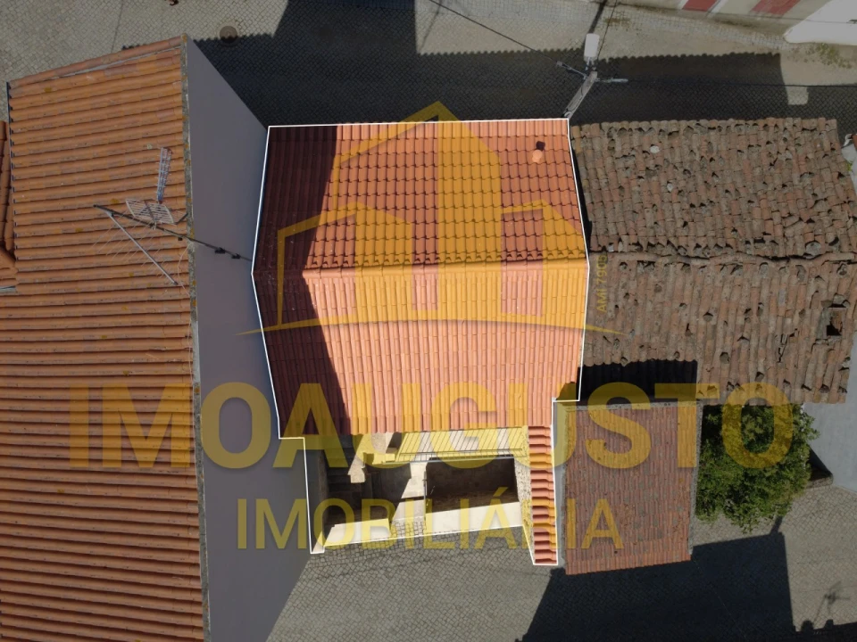 Moradia T2 para Venda em Alfaiates Foto 20