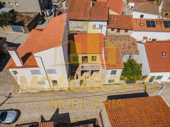 Moradia T2 para Venda em Alfaiates Foto 18
