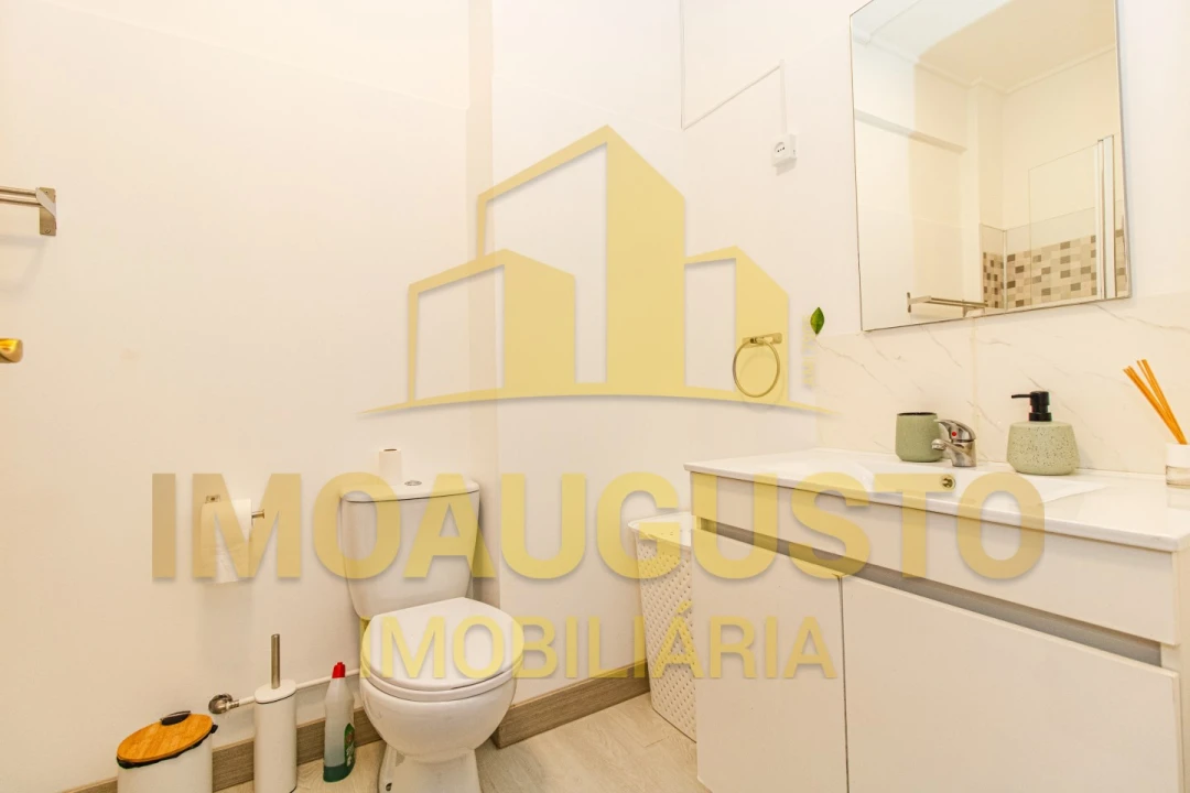 Apartamento T3 para Venda em Guarda Foto 17