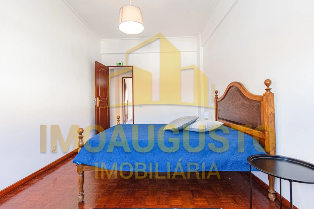 Apartamento T3 para Venda em Guarda Foto 12
