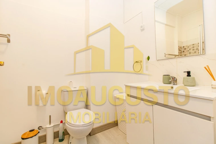 Apartamento T3 para Venda em Guarda Foto 17