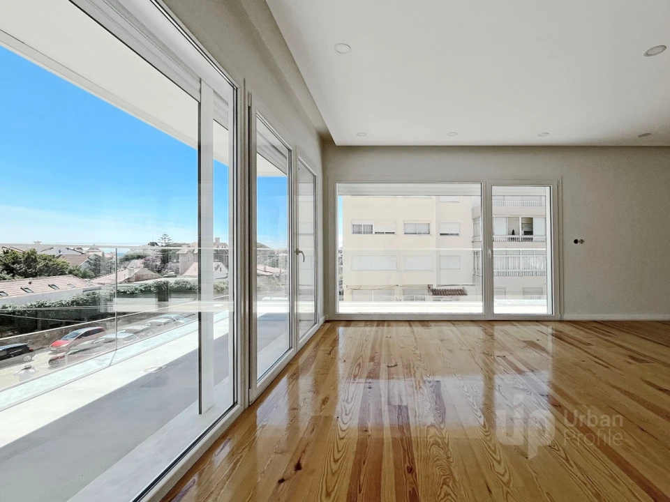 Apartamento T4 para Venda em Cascais e Estoril Foto 2