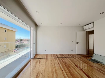 Apartamento T4 para Venda em Cascais e Estoril